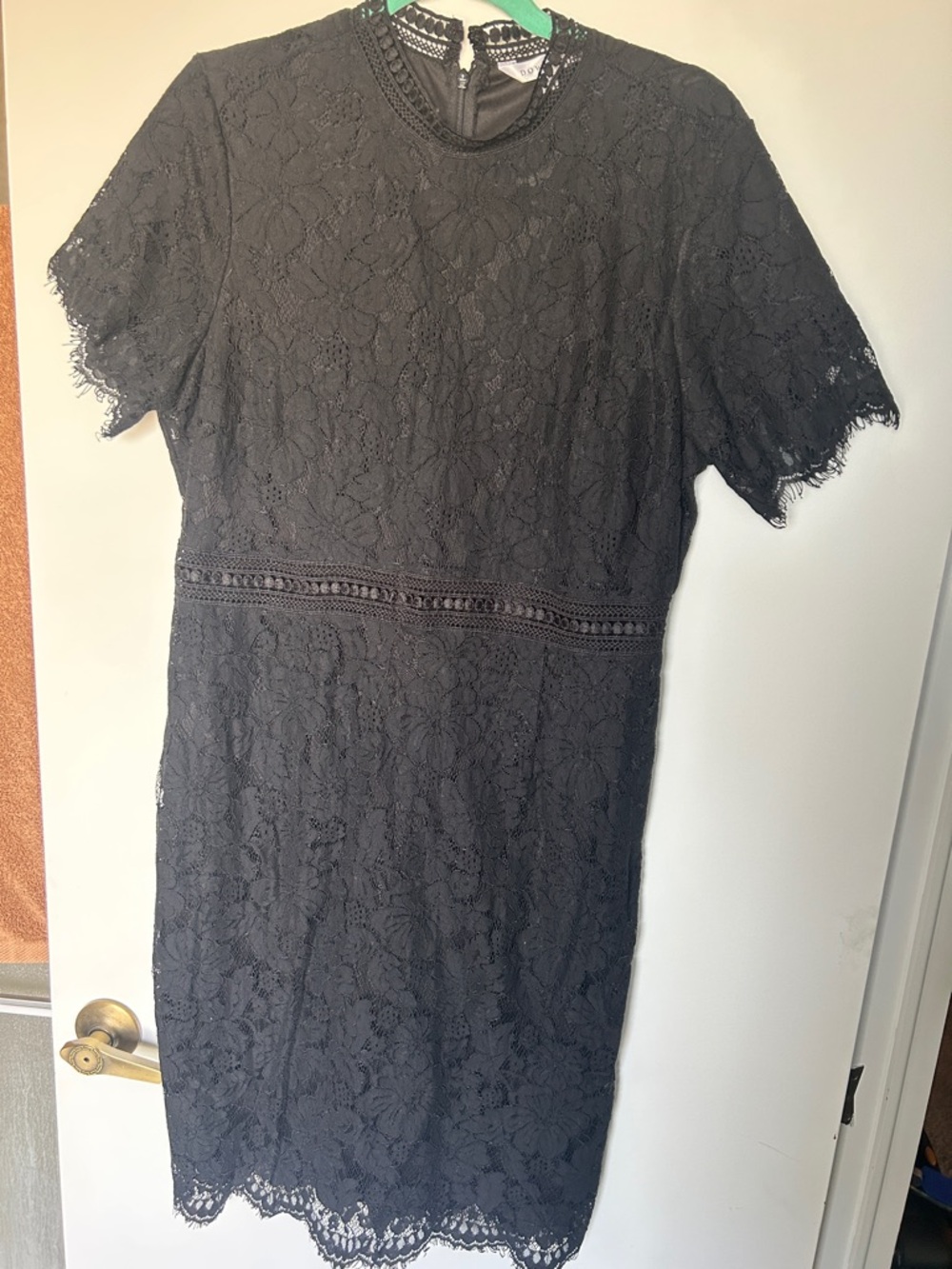 DownEast Black Lace Midi Dress with Short Sleeves